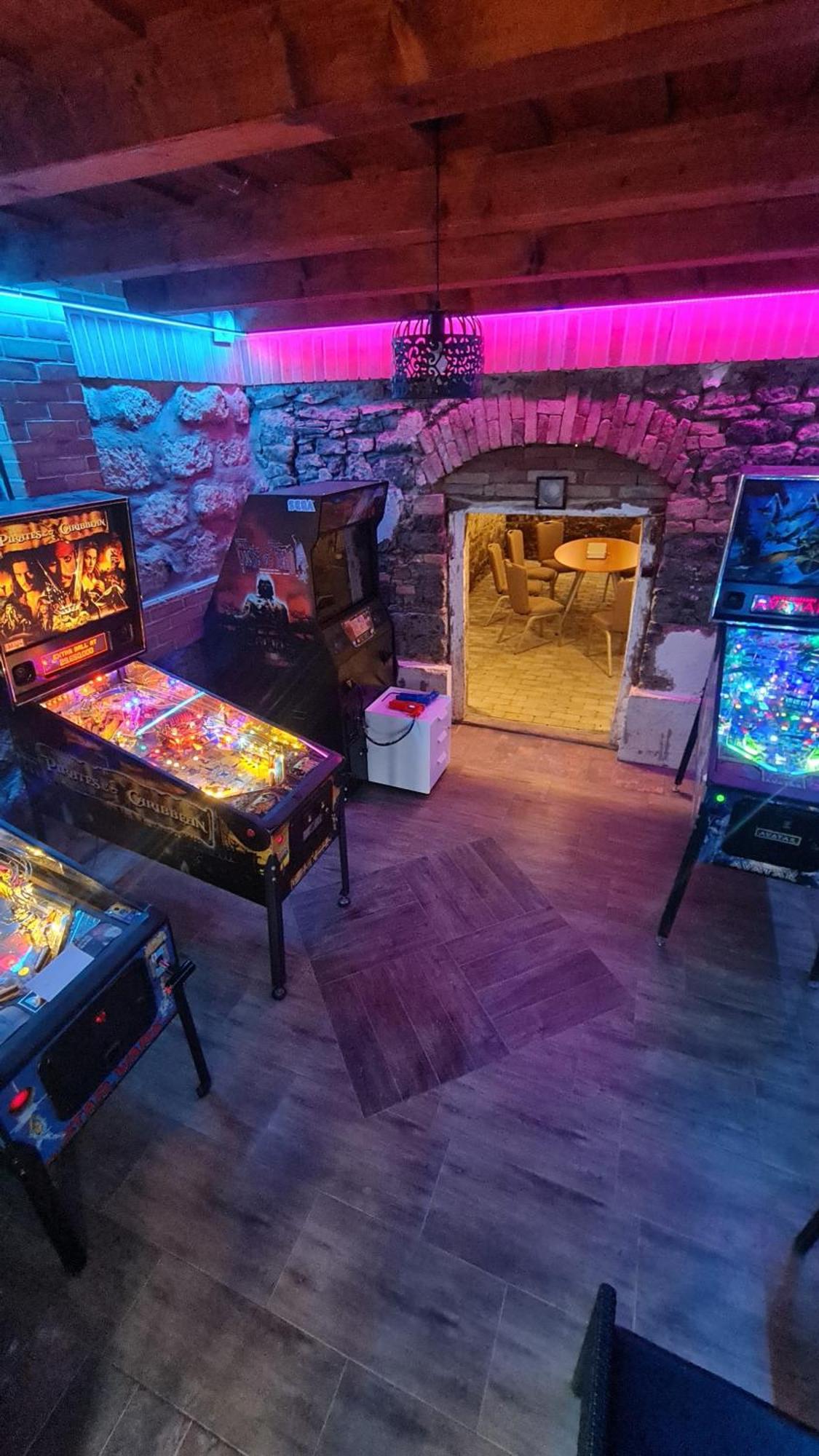Buzas Pince Vendeghaz Hotel Ecséd Eksteriør billede